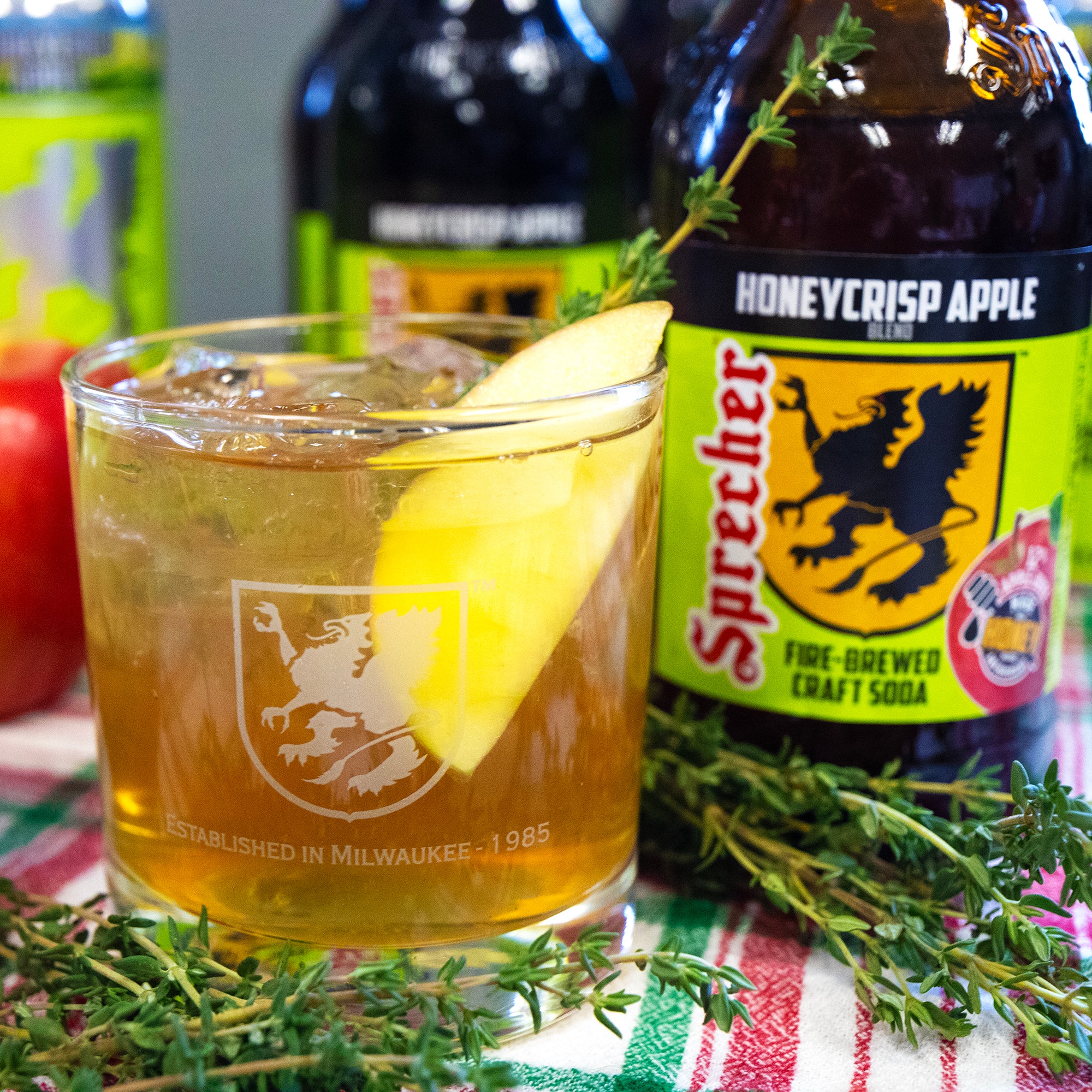 Honeycrisp Apple Soda - Image 2